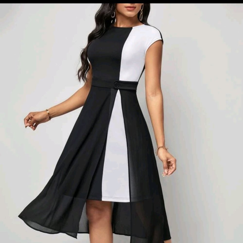Beautiful Two Tone Mid Length Dress Size 6